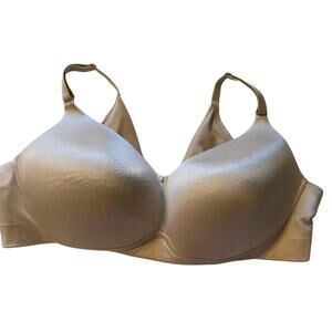 Everyday Smooth Wireless T-Shirt Bra — Nude